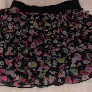 Kids ruffled skirt